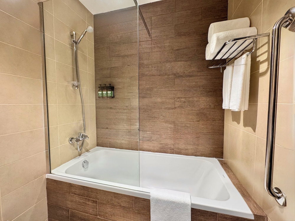 staybridge suites doha lusail an ihg hotel