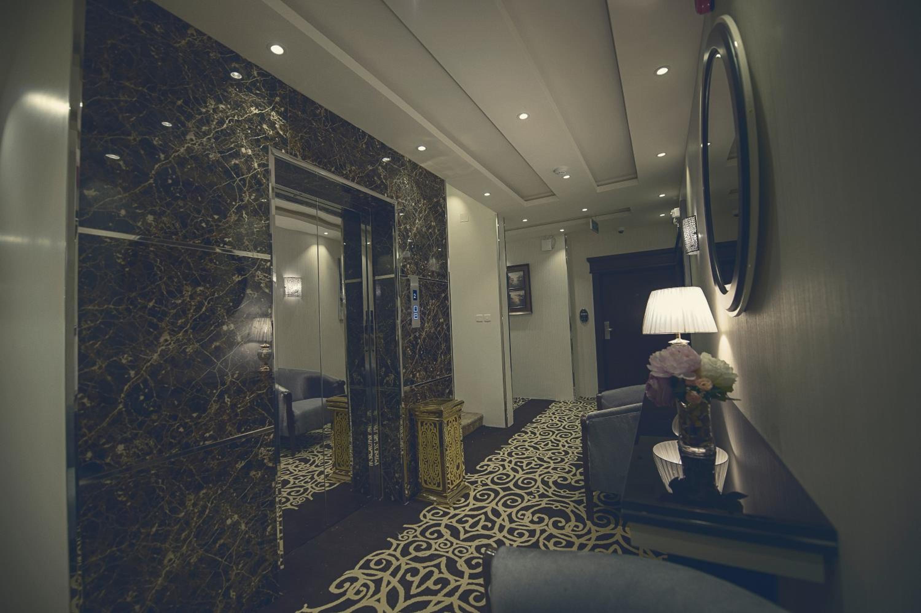 rest night hotel apartments wadi al dawasir