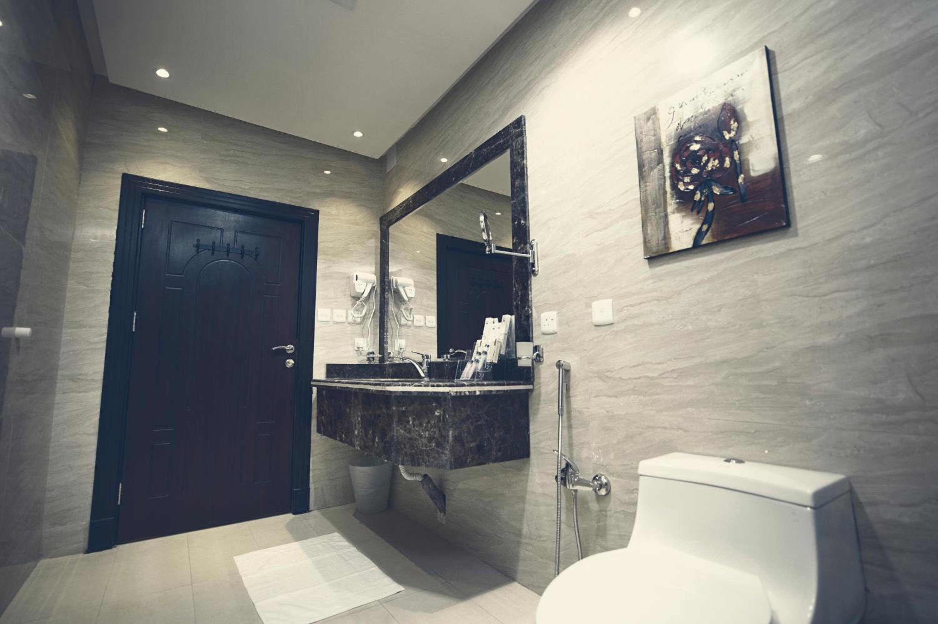 rest night hotel apartments wadi al dawasir