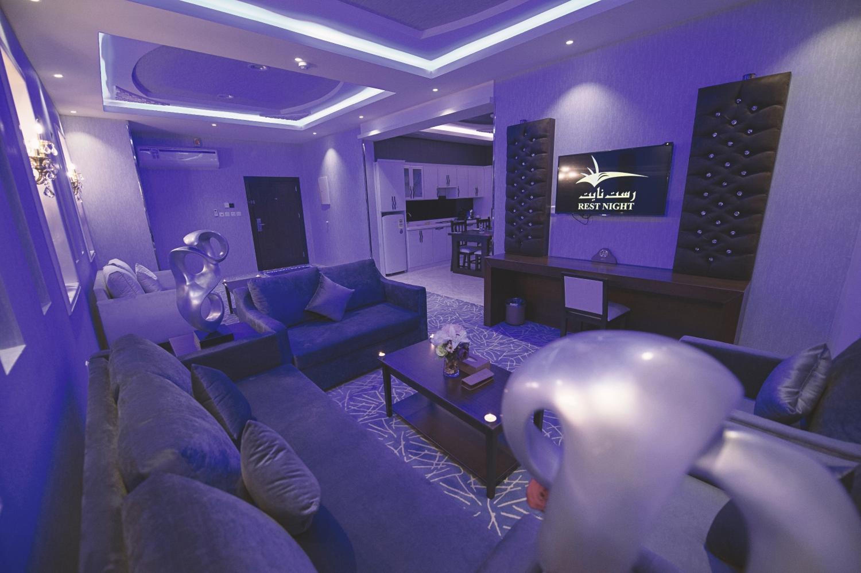 rest night hotel apartments wadi al dawasir