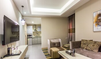 ewaa express hotel al hamra