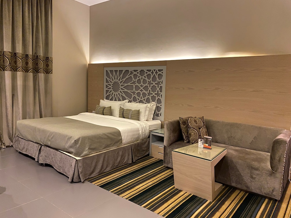 ewaa express hotel al hamra