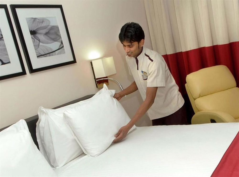 wow jeddah hotel
