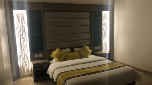 al makan 107 hotel by al azmy