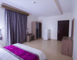 al makan 107 hotel by al azmy