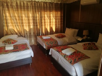 mazayen rum camp