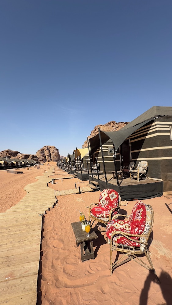 mazayen rum camp