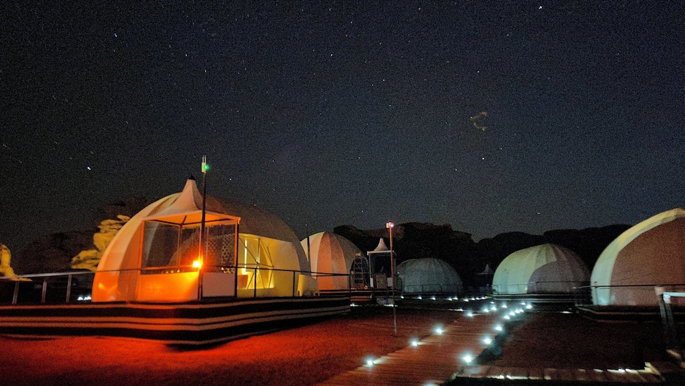 mazayen rum camp