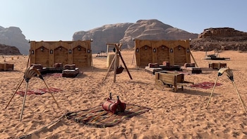 mazayen rum camp