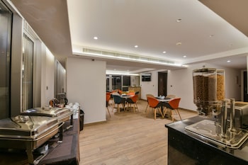 downtown hotel apartments