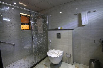 qaser alsultan hotel suites