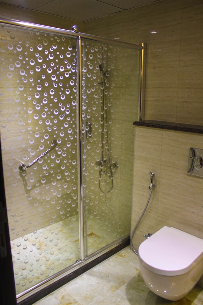 qaser alsultan hotel suites