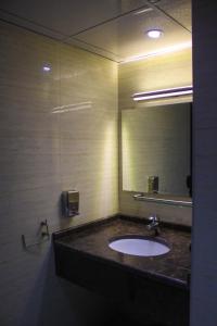 qaser alsultan hotel suites