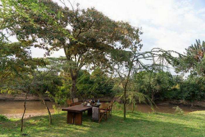 olengoti safari camp east africa camps