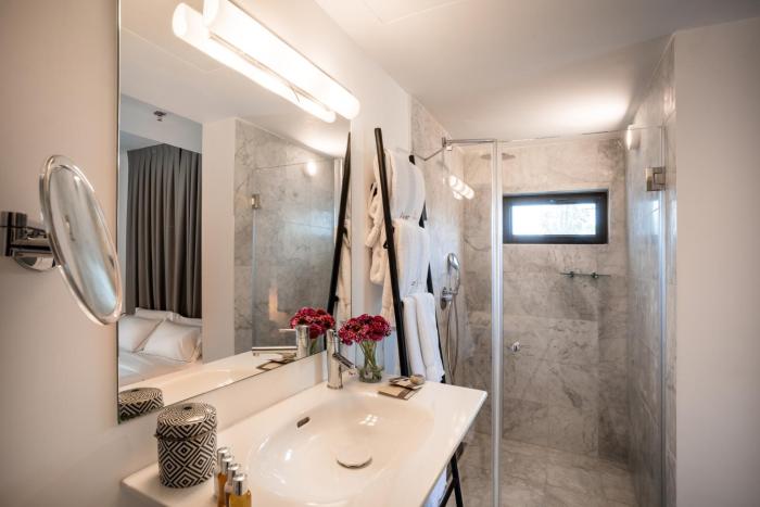 lear sense experience luxury hotel