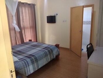 isiolo transit hotel