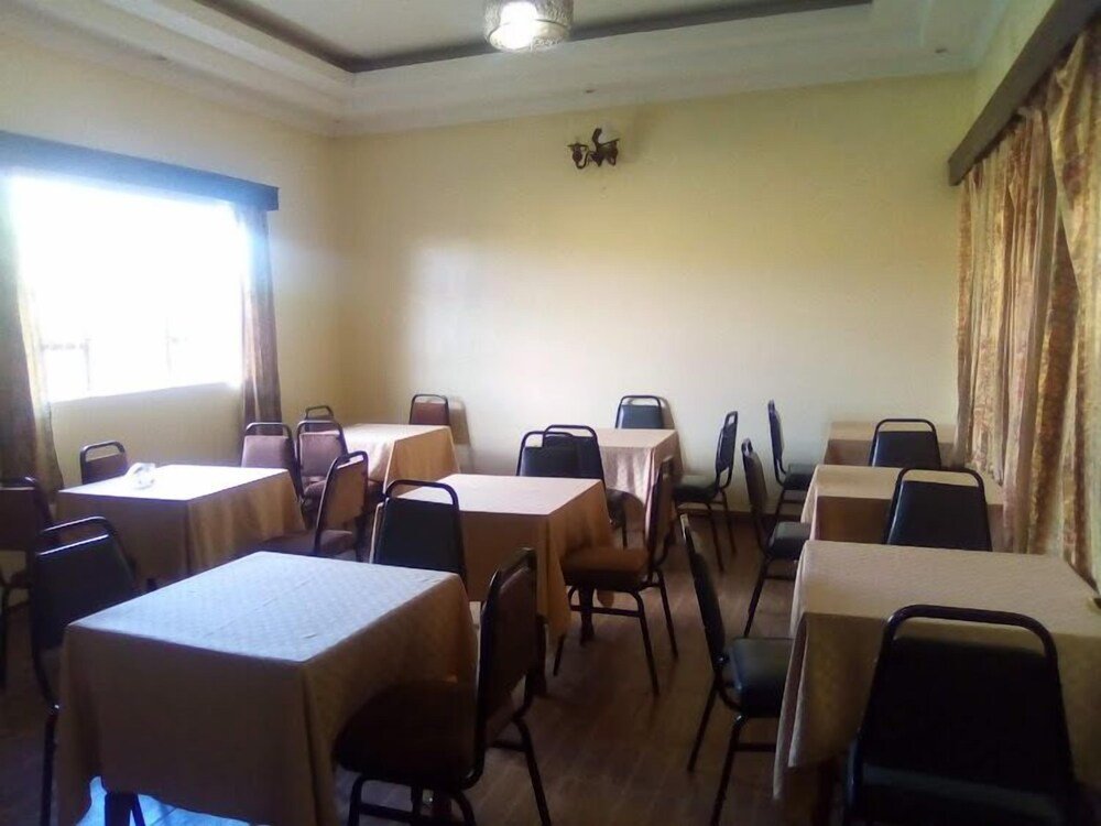 isiolo transit hotel