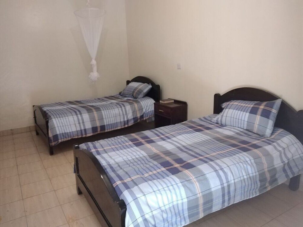 isiolo transit hotel