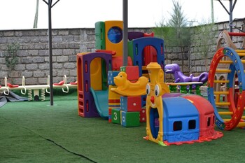 Olerai Hotel,,3 star