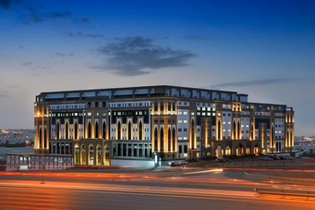 fraser suites muscat