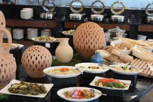 fraser suites muscat