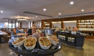 fraser suites muscat