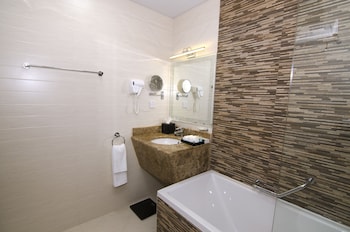 al murooj grand hotel