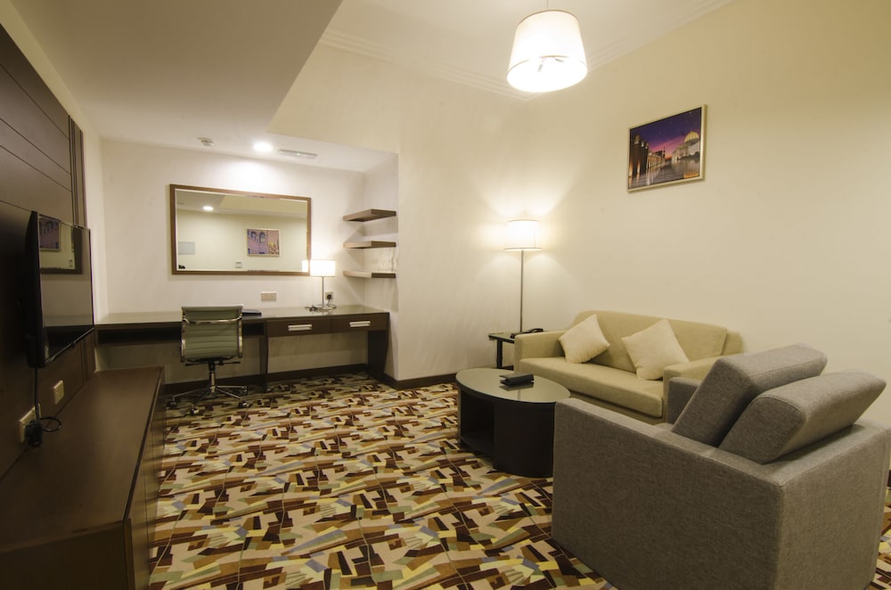 al murooj grand hotel