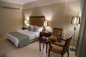 muscat inn hotel