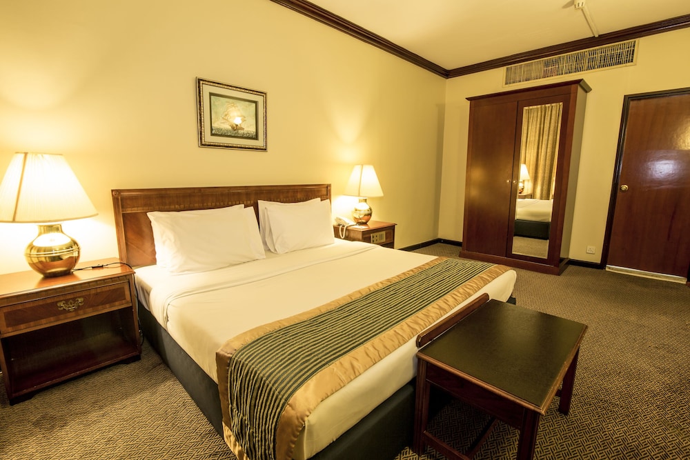 j5 hotels bur dubai