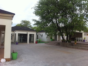 lediba guest lodge
