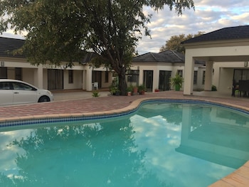 maun