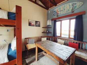 salty jackal backpackers and surf camp