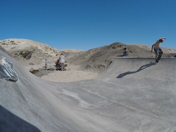 salty jackal backpackers and surf camp