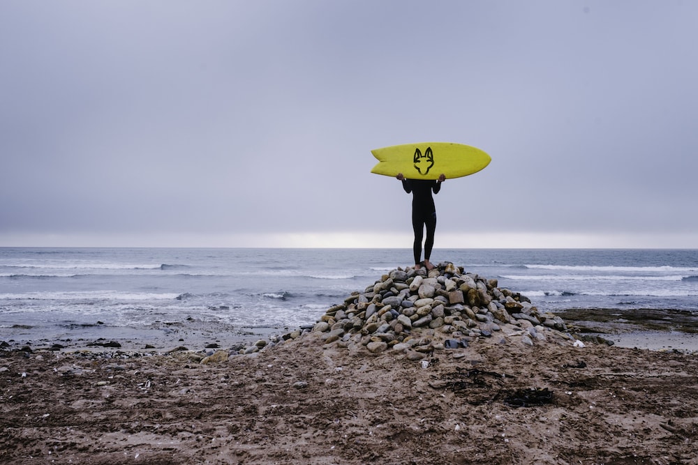 salty jackal backpackers and surf camp