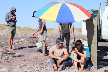 salty jackal backpackers and surf camp