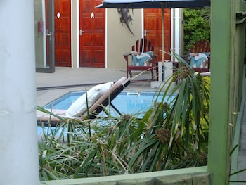 uzuri guesthouse