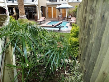uzuri guesthouse