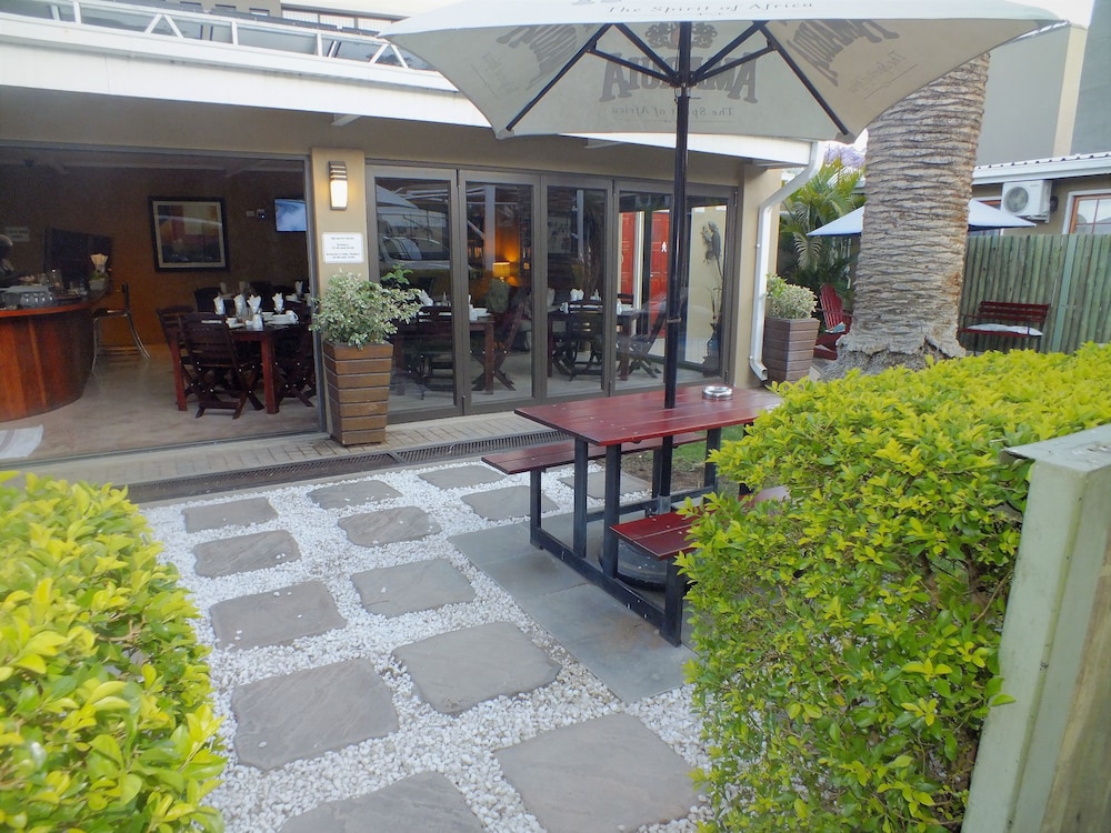 uzuri guesthouse
