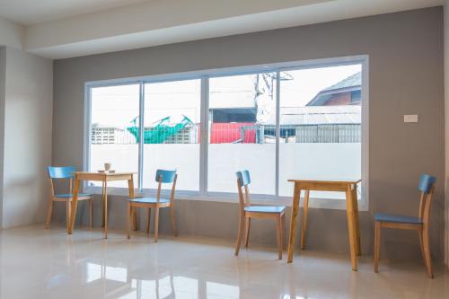 City 2 Lampang,Thung Fai>>Lampang,3 star