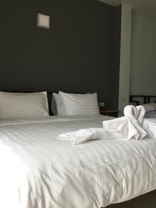 chan place hotel