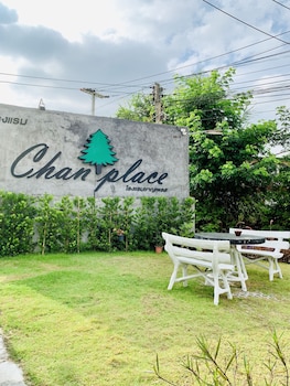 chan place hotel