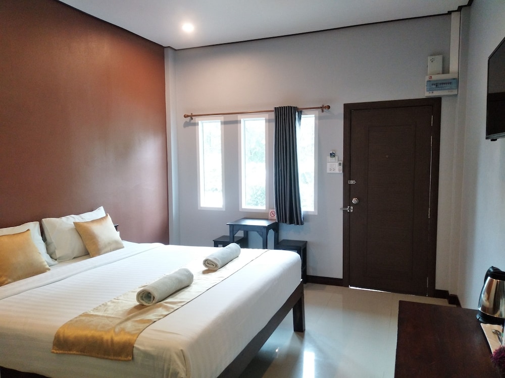 rossarin garden resort 2