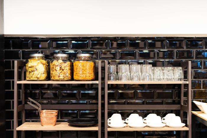 warm window silom hostel