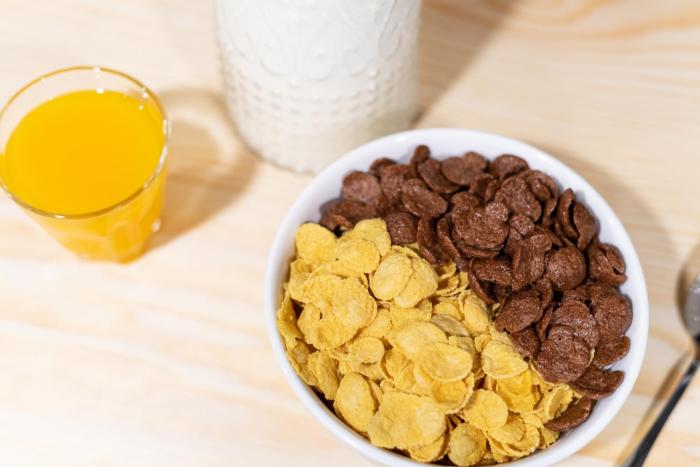 warm window silom hostel