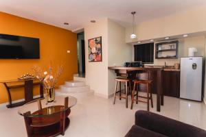el camino hotel and suites