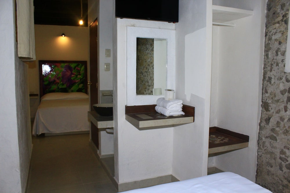 hotel atzalan