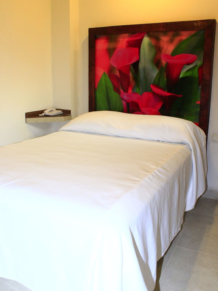hotel atzalan