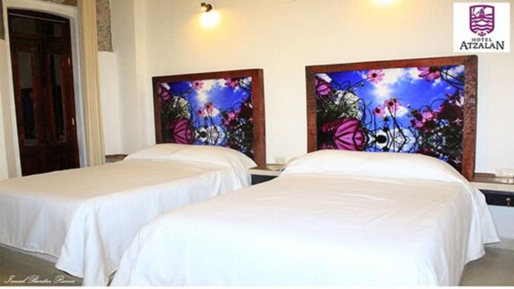 hotel atzalan