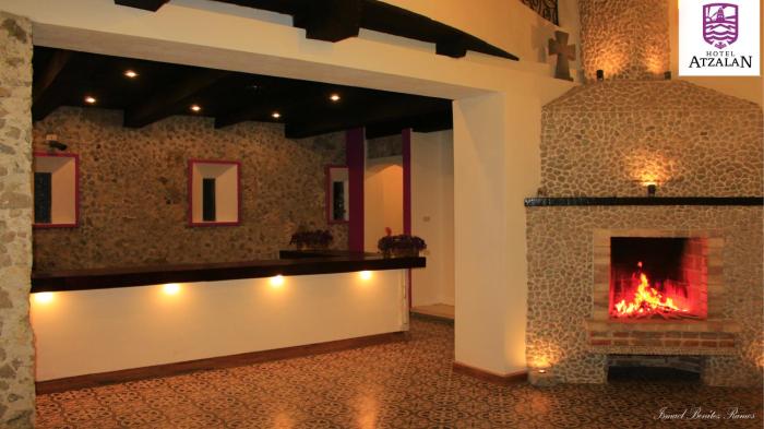 hotel atzalan